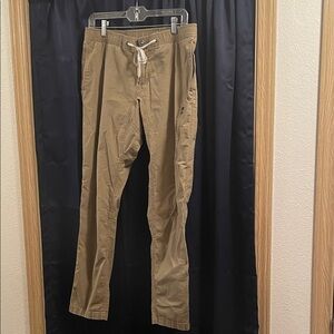 Flawed Men’s Vuori ripstop Duraterra pant size large